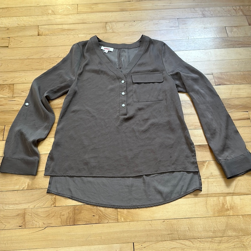 Women’s blouse